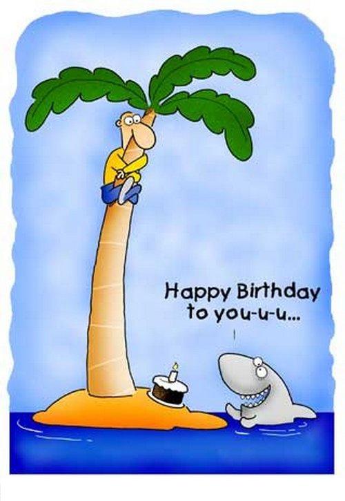 Акула дарит торт на день рождения